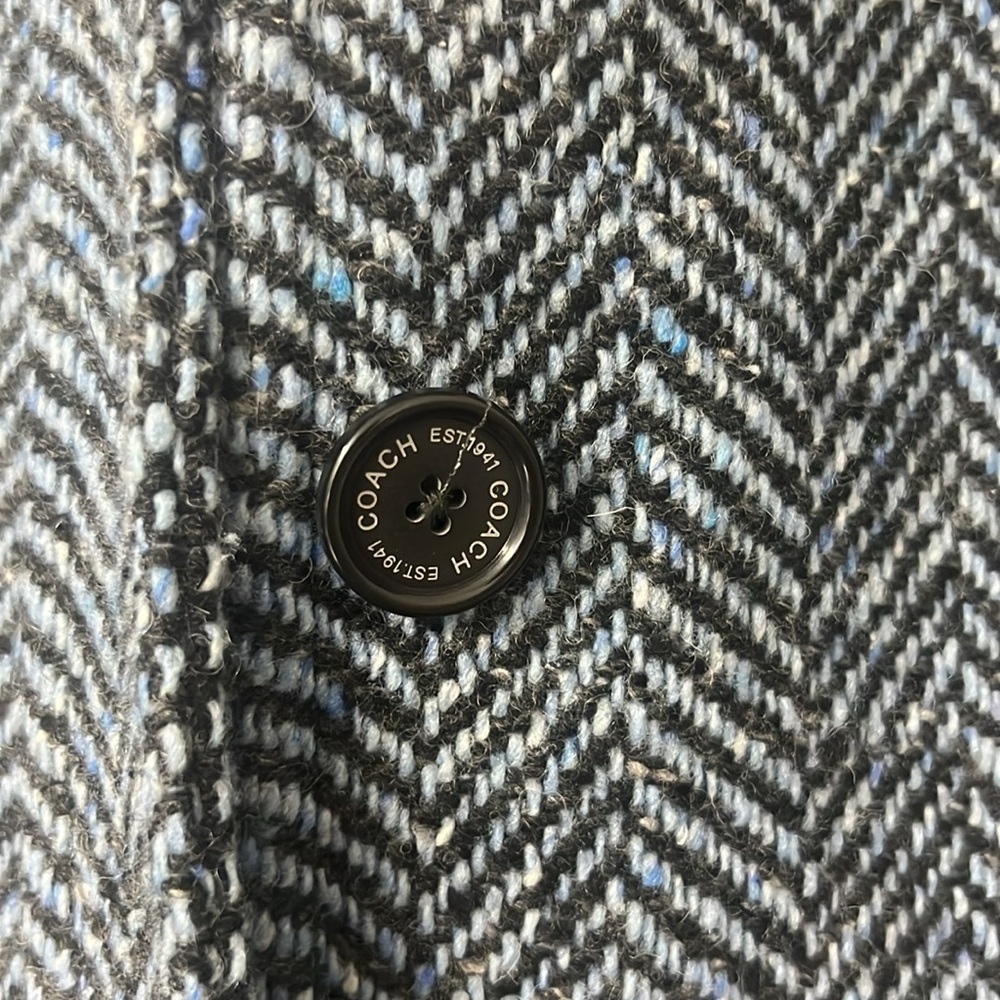 Coach Jacket - Picture 3 of 4